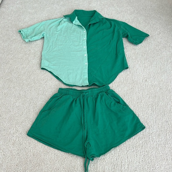 Fixmatti Green Cotton Colorblock Button Up Shirt and Shorts Set - Picture 7 of 15